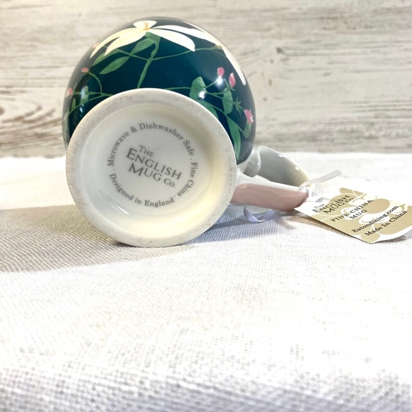 The English Mug Co Footed Floral Mug Green and Pink - Picture 6 of 7